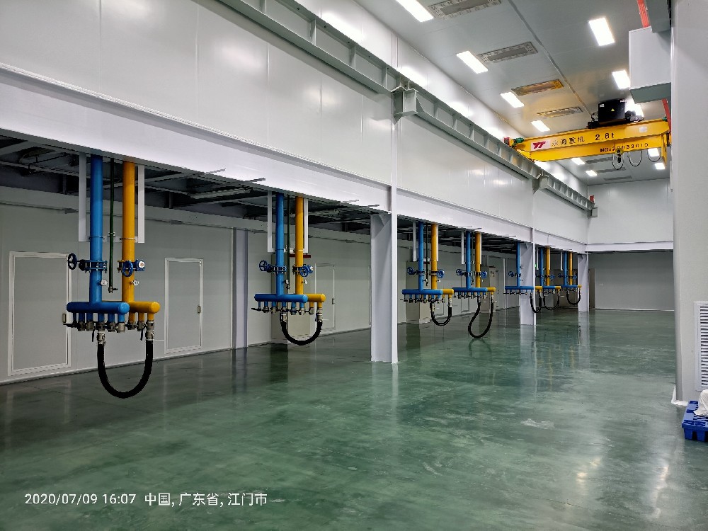 如何確保注塑車間機房冷卻系統(tǒng)節(jié)能改造計劃的順利實施？